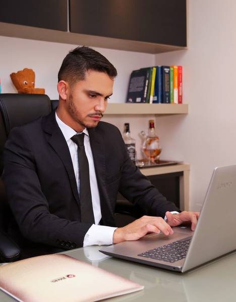 Perfil Profissional de Perfil Profissional - Delfino 