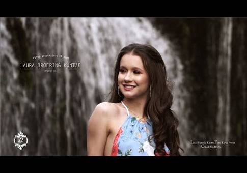 15 anos de LAURA BROERING KUNTZE - 15 anos