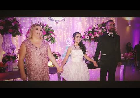 Debutantes de Teaser Julia Maria 15 anos