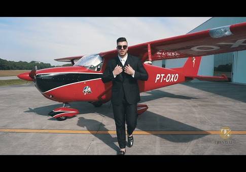 Institucional de GLAM * EDITORIAL 2021