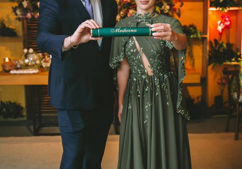 JANTAR DE FORMATURA de JANTAR DE FORMATURA - PIETRA E EDUARDO