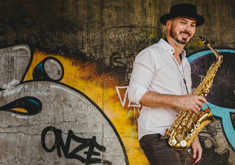 Ensaios de Adriano Souza | Saxofonista