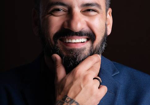 Ensaio  de Corporativo | João Simões
