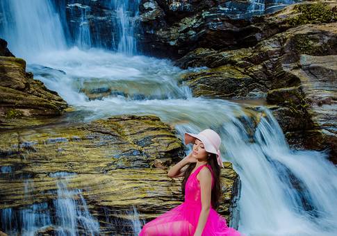 Ensaios de EXTERNA DEBUTANTE JULIA 