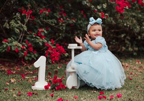 Ensaio infantil de Agatha um ano