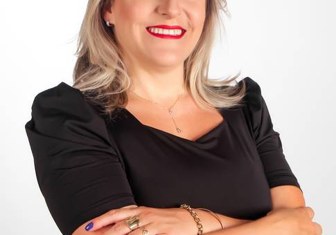 Corporativos de Daniela Justin