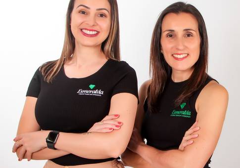 Corporativos de Esmeralda Seguros