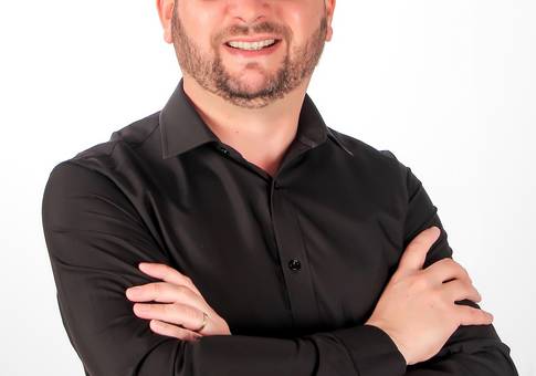 Corporativos de Rodrigo Colissi