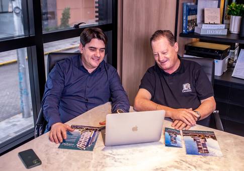 Corporativos de Candido Construtora