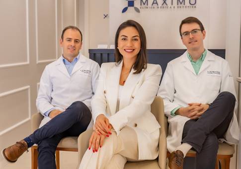 Corporativos de Maximo