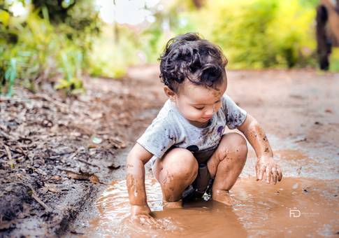 Ensaio Externo de MUD Bath (Raízes da Infância)