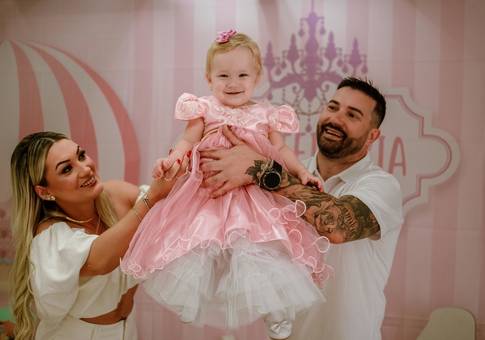 Aniversário de Parabéns para Maria Clara!