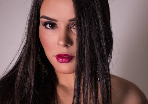 RETRATO PESSOAL de ALINE