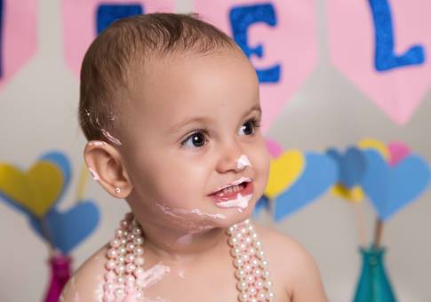 SMASH THE CAKE de ANGELINA