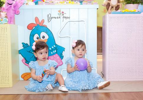 ANIVERSÁRIO de Festa de 1 ano das gêmeas Isadora e Vitória 