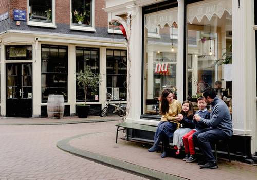 Exploring Amsterdam on a Long Layover: Is It Possible?