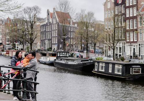 Slow Weekend in Amsterdam: A Relaxed 2-Day Itinerary with Local Tips