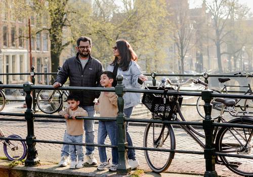 Designing a Spring Day Across Amsterdam, Zaanse Schans & Keukenhof