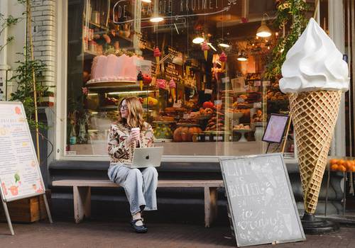 Where to Book a Local Photographer in Amsterdam