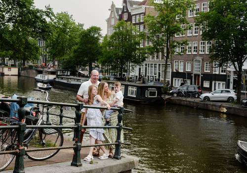 Best Family-Friendly Photo Locations in Amsterdam
