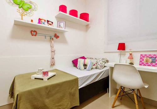 Cadeira no quarto, pode? Descubra agora como escolher!