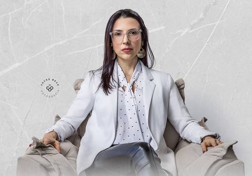 Power Posing e Imagem Profissional: Como a Primeira Impressão Define Oportunidades