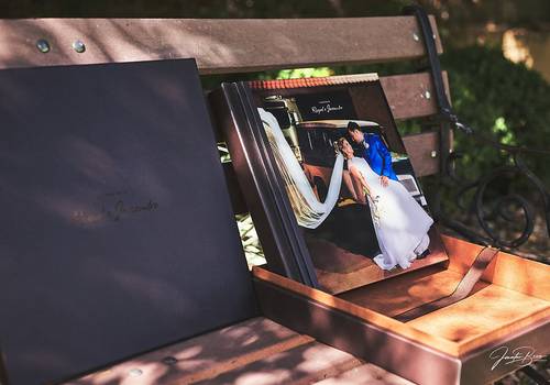 Álbum de fotografias ou arquivos digitais?