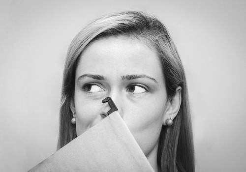 A vergonha é um sentimento genuíno e muito difícil de lidar. 