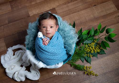 Newborn, meu bebê não dorme e agora?