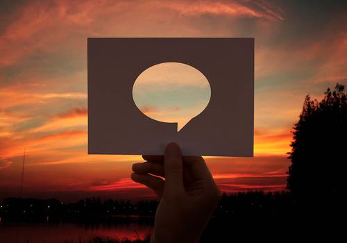 A Fala em Setting no Contexto Pós-Pandemia de COVID-19