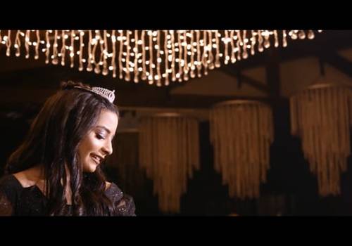 15 anos de Trailer - Laura 15 anos - Open filmes