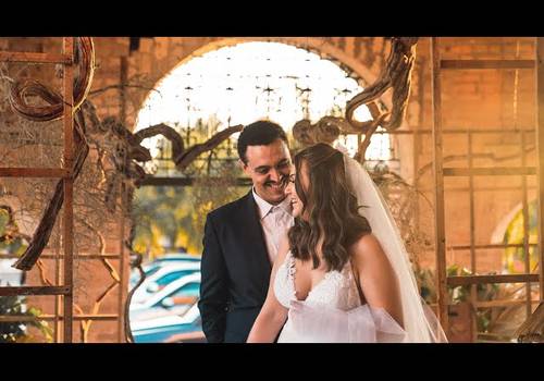 Histórias reais de Julia e Marcos