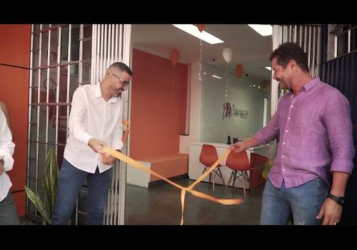 Corporativos de PHENOM IDIOMAS