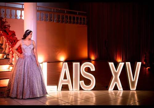 Debutante de Álbum 15 anos Lais ( panorâmico 30x45 ) - Álbum debutante 