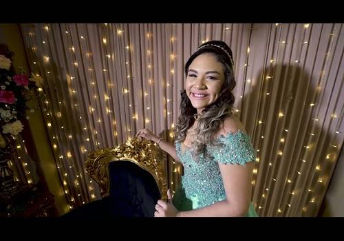 Debutante de Trailer 15 anos Linda Vallery