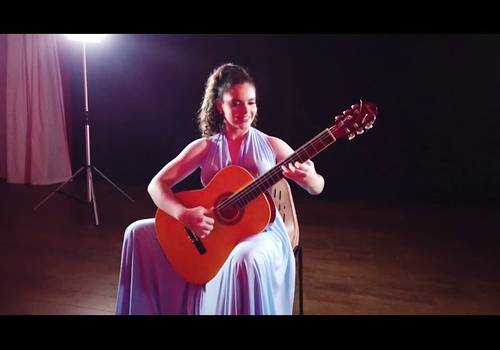 Video Clipes de Ana Laura Mioto - Prelúdio n° 5 (Guerra - Peixe)