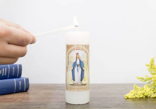 Linha Votiva de Velas Votivas