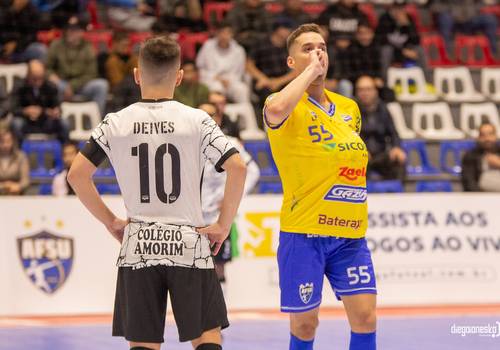 Esportes de Umuarama Futsal 5 x 1 Corinthians
