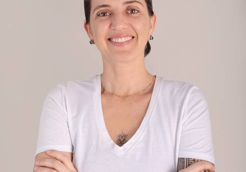 CEO da Própria Vida de Paula Naxara | Artista