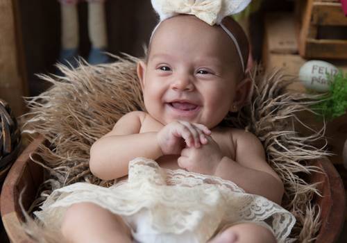 Acompanhamento Infantil de Isis - 4º Mês