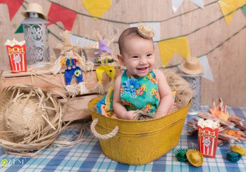 Acompanhamento Infantil de Isis - 6º Mês