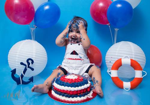 Acompanhamento Infantil de Bernardo  12º Mês Smash The Cake