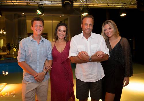 Aniversários de Gabriel 18 Anos