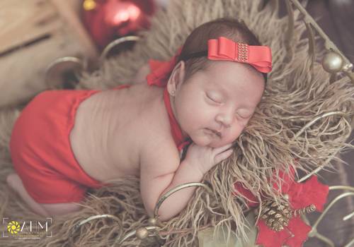 Acompanhamento Infantil de Isis - 1º Mês