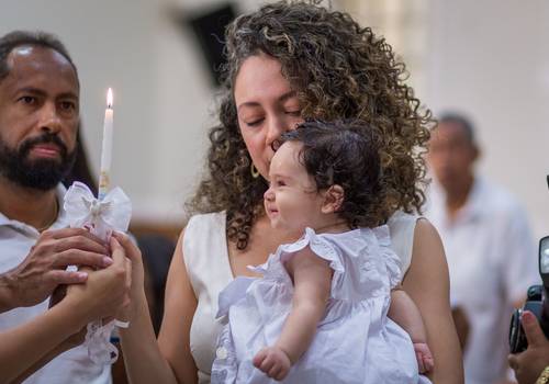Batismo de Bianca diante do 1º sacramento