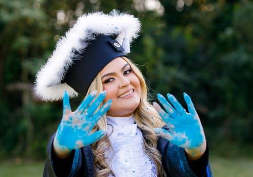 Ensaios de ENSAIO DE FORMATURA - Andrielle Santos (ADMINISTRAÇÃO)