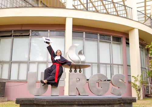 Formaturas de Solenidade de Formatura - Vitória Chavez (DIREITO UFRGS)