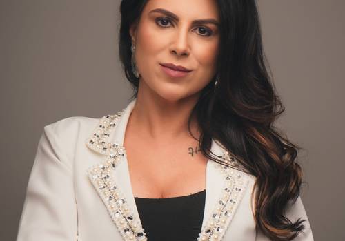 corporativo de ensaio corporativo no estúdio | esteticista | flávia trancoso