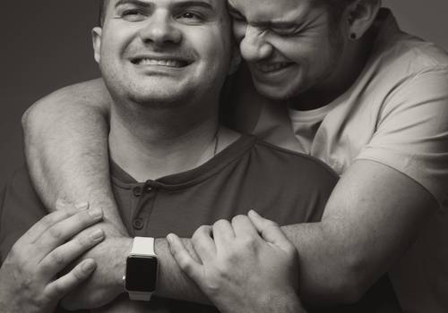 casal de ensaio de casal no estúdio | vini e rick