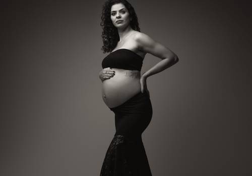 gestante de ensaio de gestante no estúdio | farid